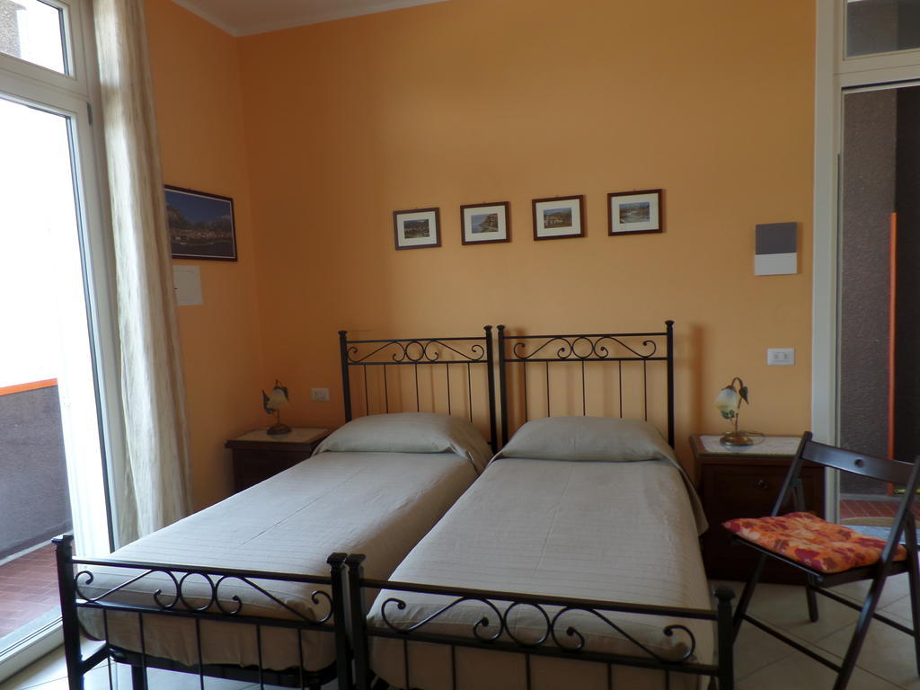 B&B Partenza Funivia Lecco Pokoj fotografie