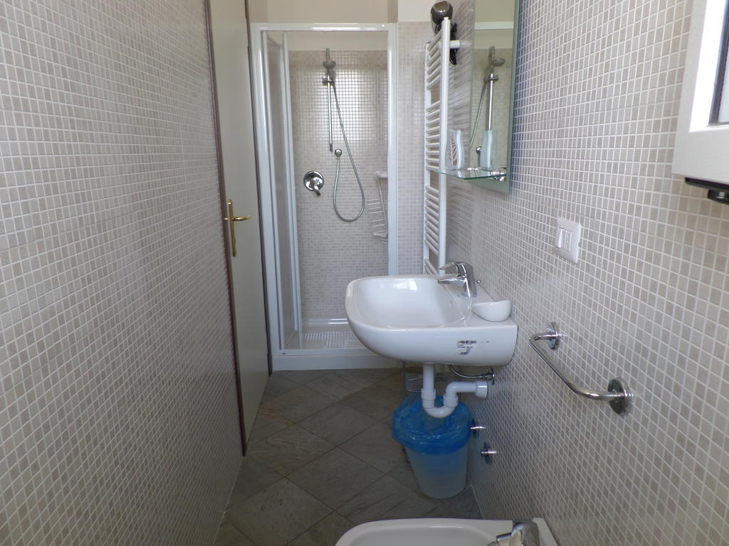 B&B Partenza Funivia Lecco Pokoj fotografie